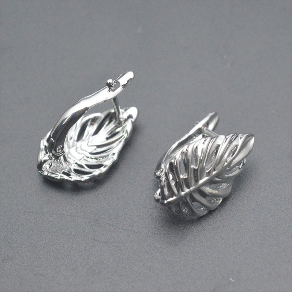 1/2Pcs 18K Gold Plated Brass L - Jewelry Making Gold 评论和价格